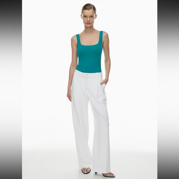 Aritzia TNA green sage Bodysuit XXS - Picture 2 of 4